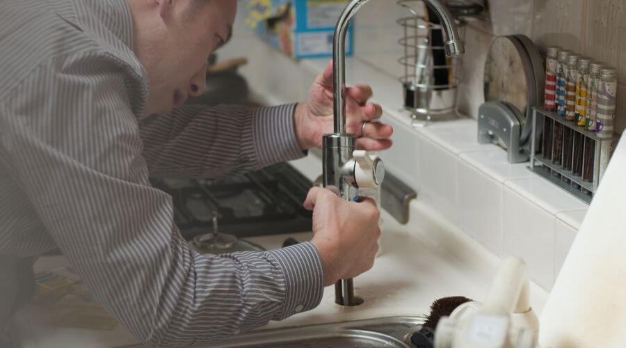 Professional emergency plumbing in Higginsville, MO
